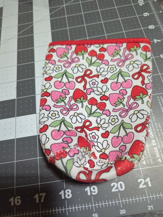 Strawberry Bows and Daisies Iced Coffee Koozie-32 oz