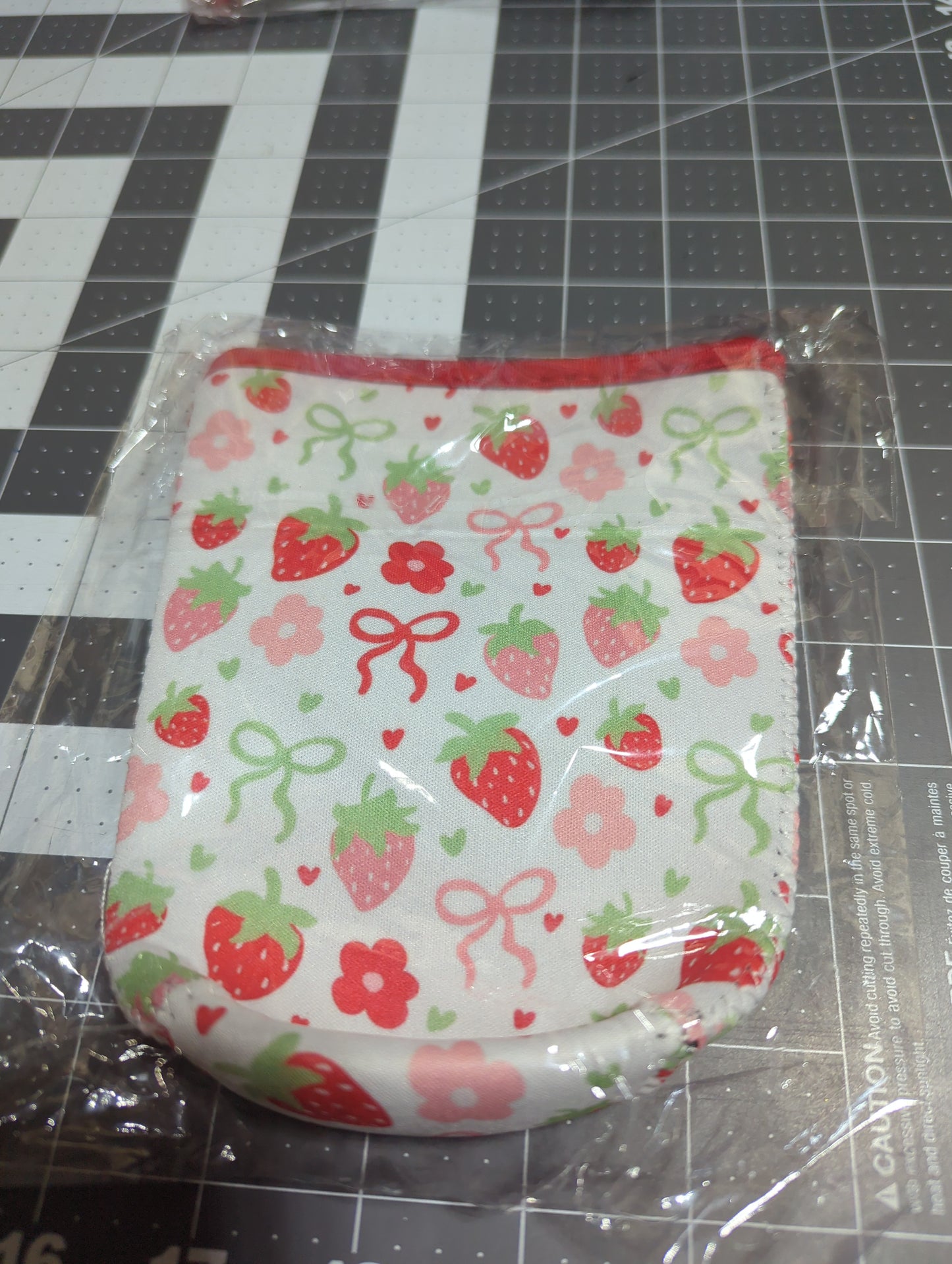 Strawberries and Bows Iced Coffee Koozie-32 oz