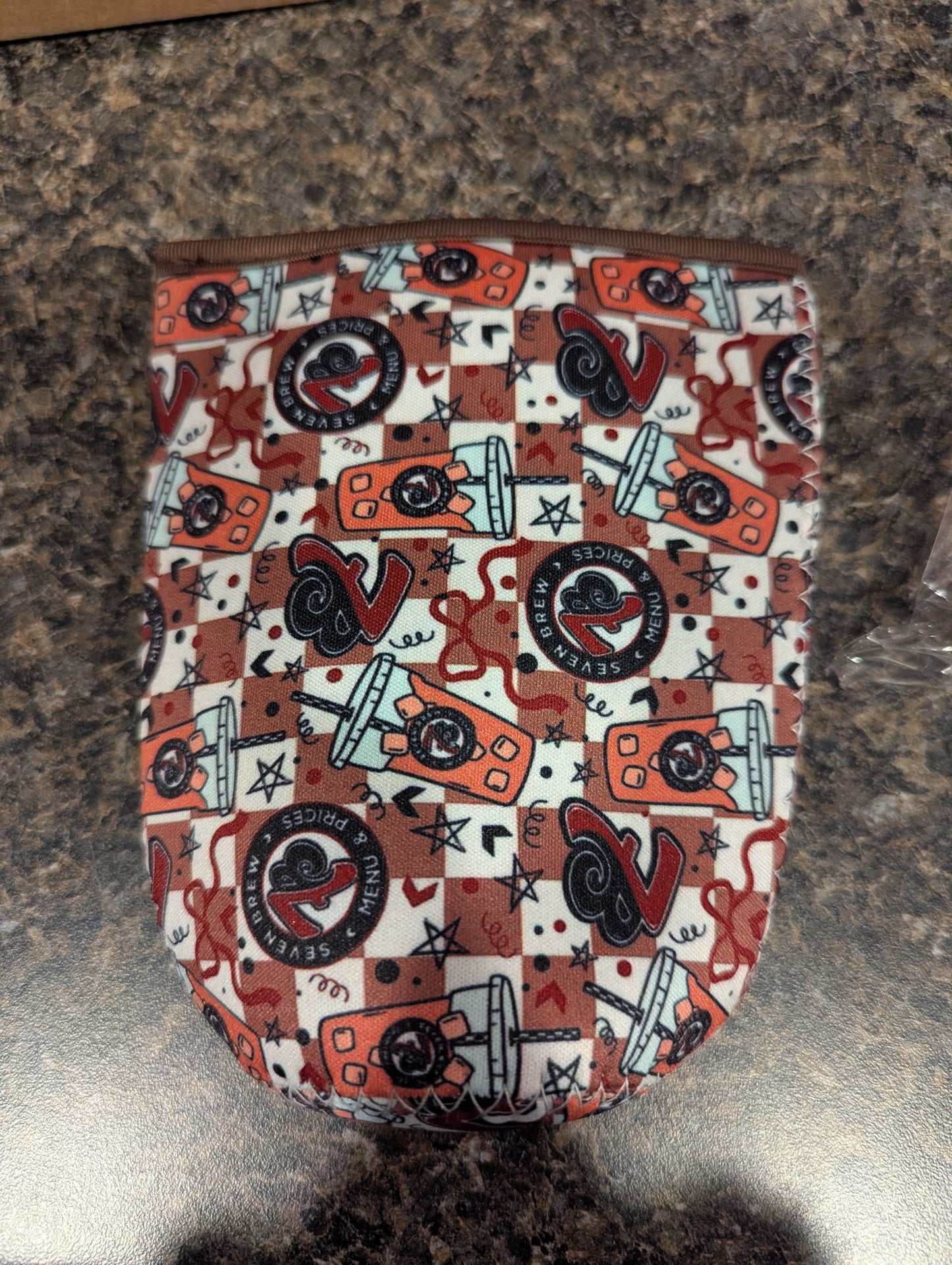 7 brew 32 oz koozies
